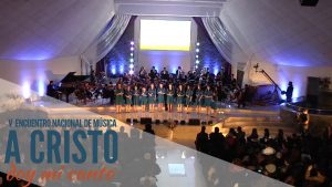 musica un coro infantil alaba al